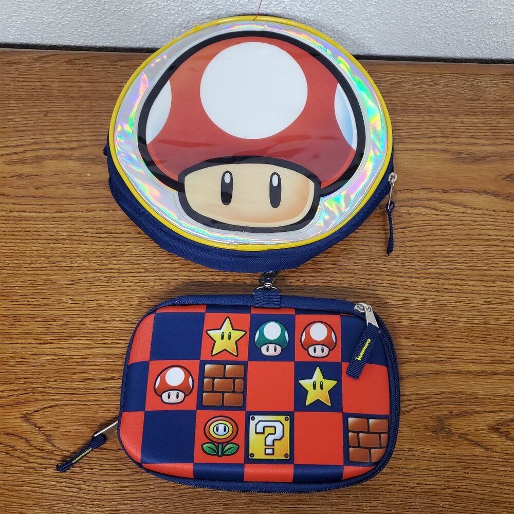 Nintendo Super Mario Small 6" x 8.5" Gaming Pouch and 9" Lunch Bag